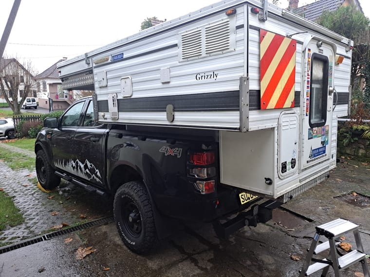 Four wheele camper Grizzly 2.jpeg