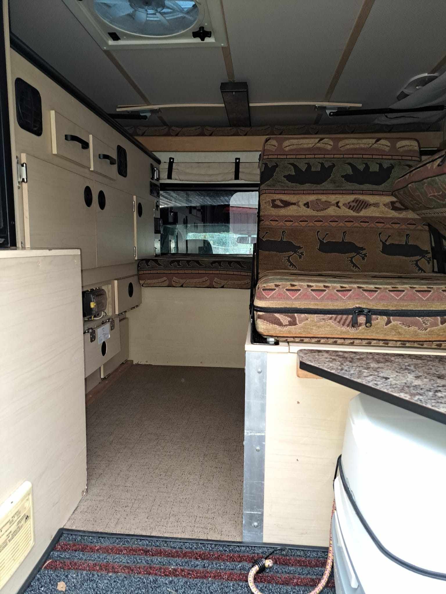 Grizzly intérieur2.jpg